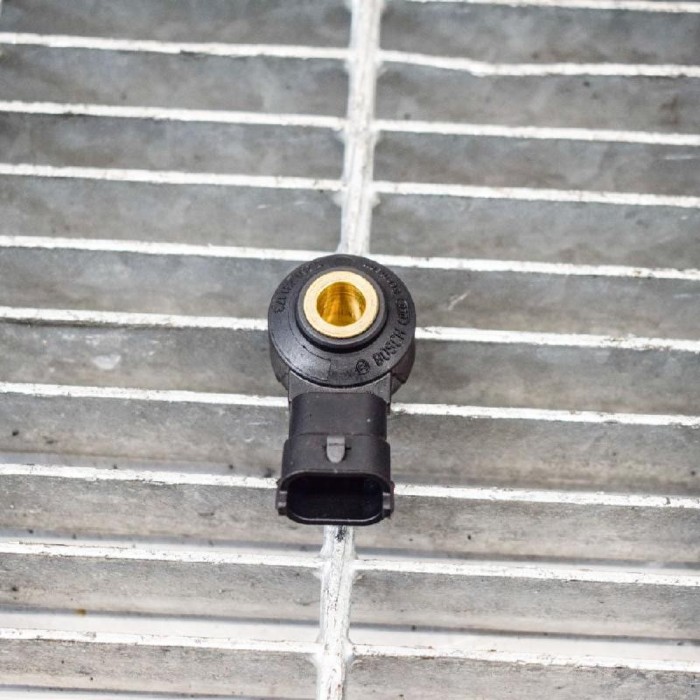 Senzor de detonație motor AUDI A4 Avant 8K5, B8 2010 OEM: 0261231173 | 2940602