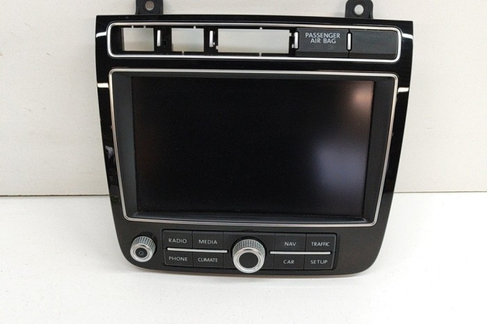 Ecran de navigație VW TOUAREG 7P5 2016 OEM: 7P6919603J 27586572