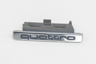 Emblema capota AUDI A5 Cabrio 8F7 2012 OEM: 8T0853736E | 12299795 foto