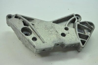 Suport motor dreapta VW BEETLE 5C1, 5C2 2012 OEM: 06J199207P | 2378352 foto