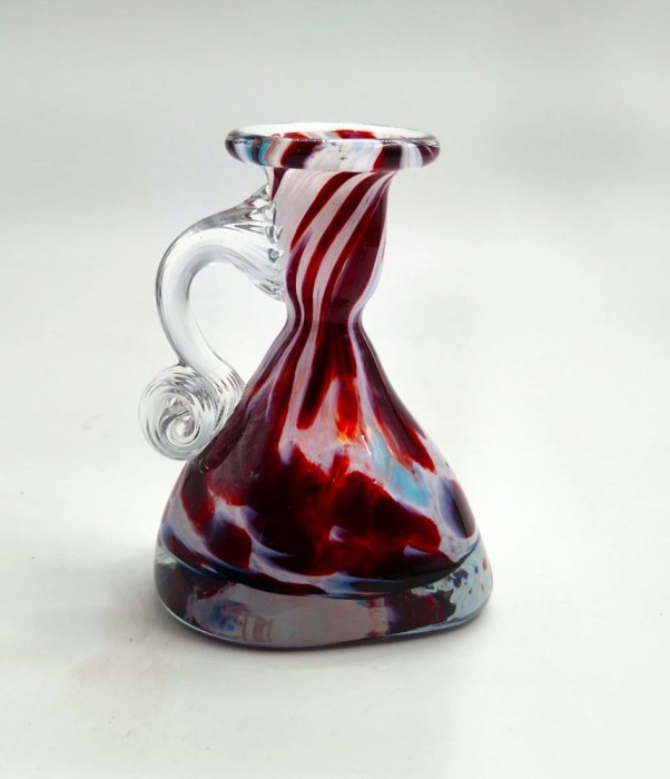 vtg burgundy și alb Vaza STICLA suflata manual semnata datata 2001 _ 125 mm