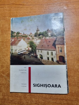 sighisoara - mic indreptar turistic - din anul 1970 foto