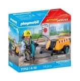 Cumpara ieftin Set figurine Playmobil - Muncitor cu ciocan demolator Set figurine Playmobil