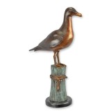Pescarus pe un stalp-statueta din bronz pe un soclu din marmura TBA-244