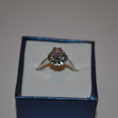 INEL AUR alb 18K + 1 DIAMANT = 0.70ct. - Model Solitaire - De logodna - Vintage!