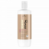 Cumpara ieftin Sampon Profesional pentru Parul Blond Schwarzkopf Professional, BlondMe Light, 1000 ml