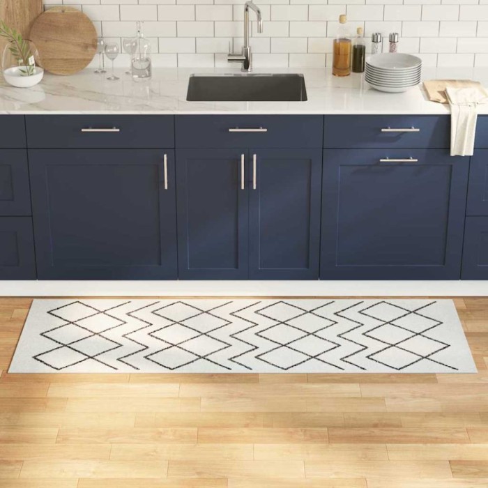 vidaXL Covor de bucătărie Alb 180 x 60 cm Catifea 42013422