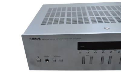Amplificator Yamaha R N 303 D cu Network, Bluetooth foto