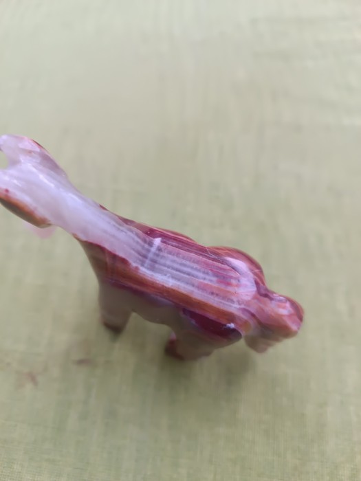 Figurina din onix, calut, lucrat manual