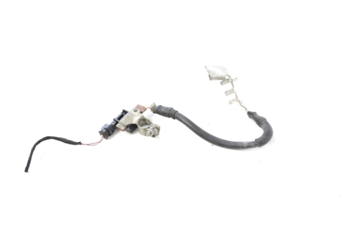 Borna cablu baterie VW GOLF VII 5G1, BQ1, BE1, BE2 2017 OEM: 5Q0915181K 11256450