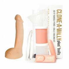 Clonarea unui penis Willy cu testicule - Clonarea unui kit Willy, inclusiv bilele Nude