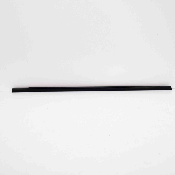 Chedar geam ușă st&acirc;nga spate AUDI Q3 F3 2019 OEM: 83A839475A