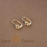 Cercei placati cu aur 18K, decor floral cu cristal zirconia mov si cristale albe