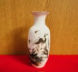 VAZA MICA DIN PORTELAN CHINEZESC H13cm