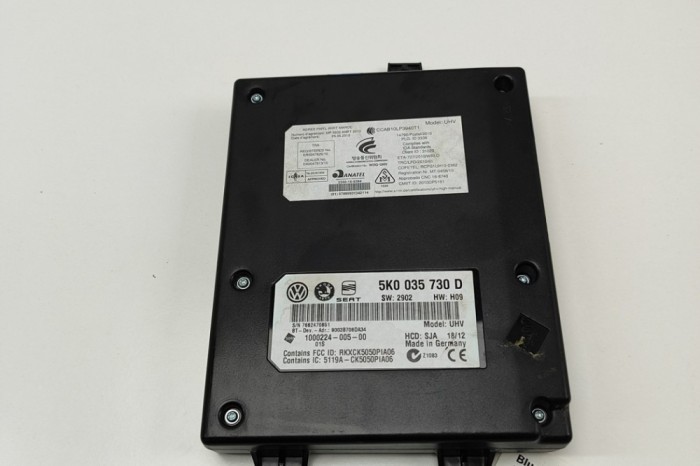Modul de control Bluetooth VW PASSAT Variant B7 365 2012 OEM: 5K0035730D 30660059