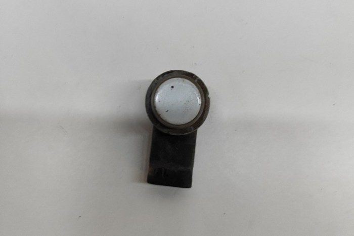 Senzor de parcare față AUDI Q3 8U 2013 OEM: 1S0919275 30778339