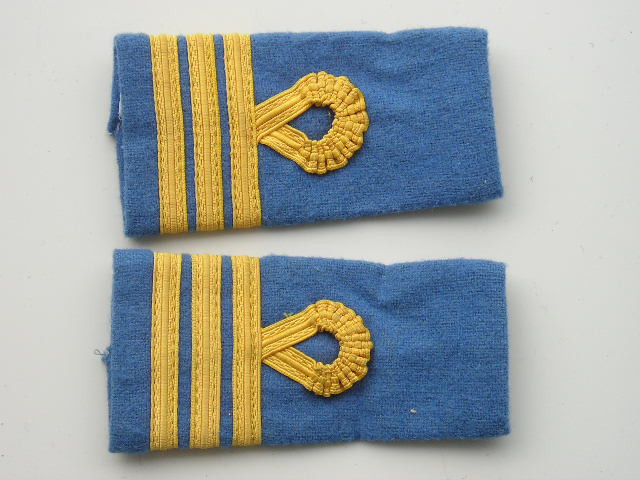 C3 - Grade militare parasutism - capitan parasutist