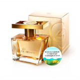 Cumpara ieftin Set complet pentru Ea, parfum de femei Miss Giordani, insotit de insigna Dactylion cu mesaj motivational