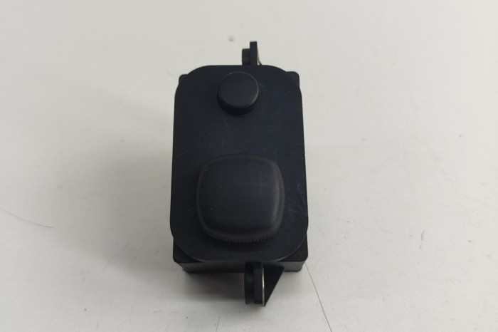 Comutator de reglare volan AUDI A8 D2 4D2, 4D8 1997 OEM: 4D0907703A 29952830