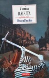Orașul &icirc;nchis: roman - 2017 - Viorica Răduță (@Q177)