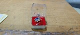 Martisor Brosa cu pietre albastre