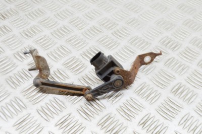 Senzor de nivel &amp;icirc;nălțime st&amp;acirc;nga spate BMW 4 Coupe F32, F82 2015 OEM: 6860843 | 21419266 foto