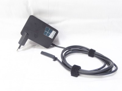 Incarcator original Microsoft Surface RT / PRO / 2 Charger Model 1513 12V 2A foto