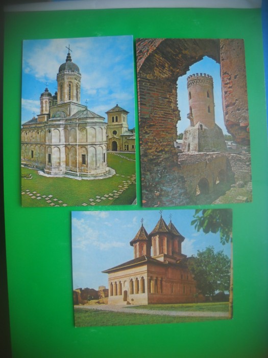 HOPCT LOT 3333 - 3 CARTI POSTALE-TARGOVISTE-JUD-DAMBOVITA-CIRCULATE