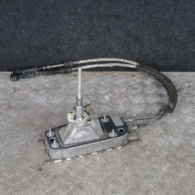 Timonerie cutie de viteze VW CADDY III Furgon 2KA, 2KH, 2CA, 2CH 2010 OEM: 1K0711061B 2095691 foto