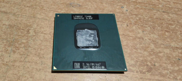 Intel Pentium T3400 2.16 GHz, 667 MHz Socket P PPGA478 LF80537 SLB3P