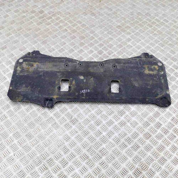 Scut motor central spate AUDI Q8 4MN 2021 OEM: 4M0804033C