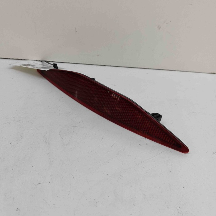 Reflector bara de protecție st&acirc;nga spate VW GOLF VII 5G1, BQ1, BE1, BE2 2017 OEM: 5G0.945.105,5G0945105 30192637