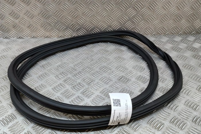 Garnitura ușă st&acirc;nga spate AUDI A6 4G2, C7, 4GC 2015 OEM: 4G5833721A | 27479468