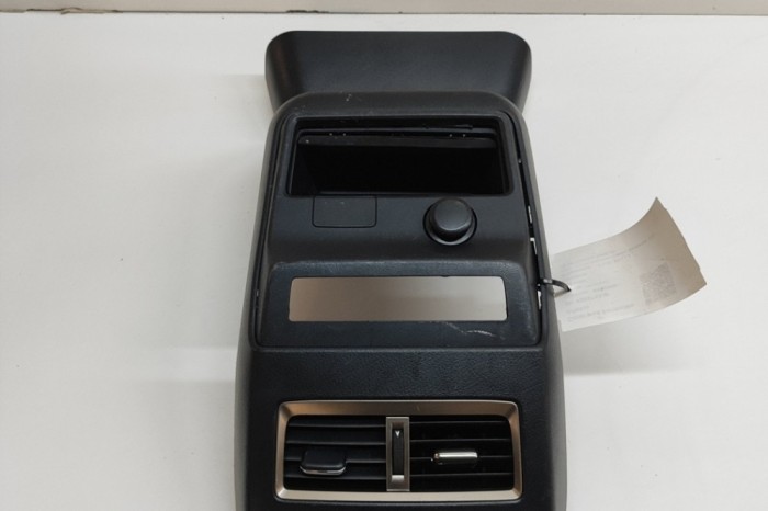 Gura de ventilație consola centrală LEXUS RX _L2_ 2019 OEM: 58923-48170 30374330