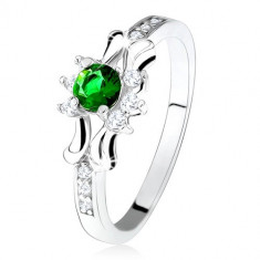 Inel - argint 925, zirconiu rotund, verde, trei ştrasuri transparente, braţe împodobite - Marime inel: 61