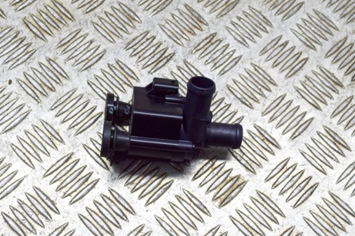 Pompa de apa auxiliara AUDI A4 8W2, B9 2022 OEM: 06H121601N | 20785919