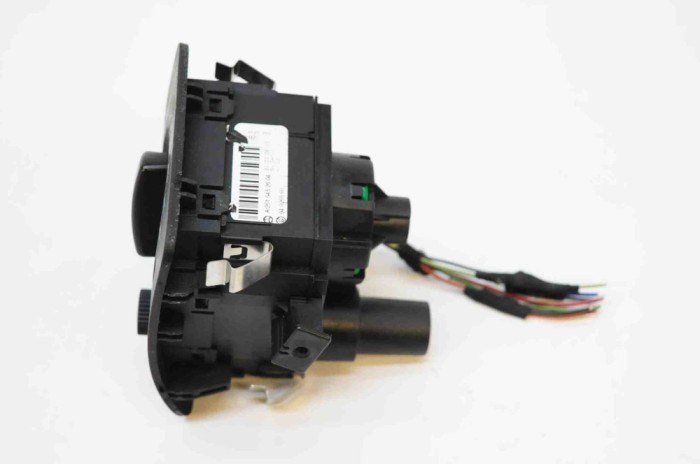 Modul de control comutator faruri MERCEDES-BENZ R W251, V251 2007 OEM: A2515452604 2647211