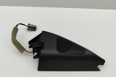 Difuzor ușă dreapta față VW PASSAT Variant B7 365 2013 OEM: 3C8035411 30343063 foto
