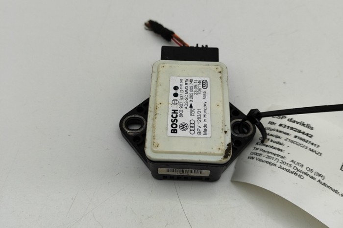 Senzor de accelerație AUDI Q5 8R 2015 OEM: 8K0907637D | 31928442