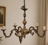 Superb candelabru din bronz masiv cu 5 brațe in stilul francez Louis,piesa cu o lucrătură deosebita
