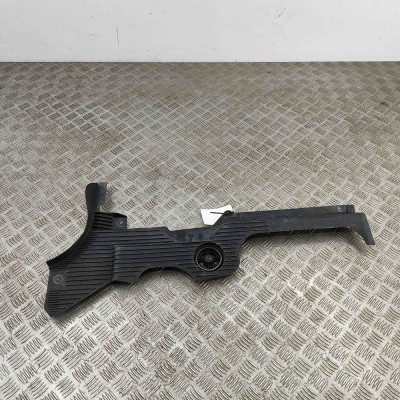 Scut motor dreapta spate PORSCHE MACAN 95B 2015 OEM: 95B825282B,95B.825.282.B foto