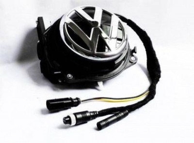 Camera spate emblema VW Golf 8 marsarier AHD CVBS 720p selectabil lini de ghidaj vedere pe timp de noapte CarStore Technology foto