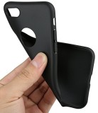 Cumpara ieftin Husa Silicon Negru Mat iPhone 7 (4.7 inch) Decupaj Logo, Anti-soc, Anti-zgarieturi MyStyle