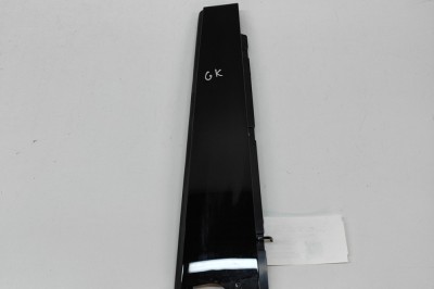 Ornament vertical ușă st&amp;acirc;nga spate PORSCHE CAYENNE Coupe 9YB 2023 OEM: 9Y3839901A,9Y3839901 30747645 foto