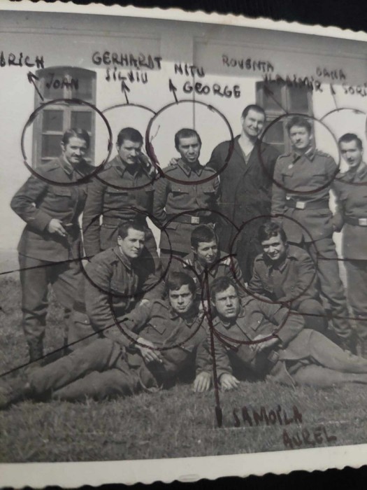 Fotografie militari in termen din perioada Comunista,personalizata cu semnaturi