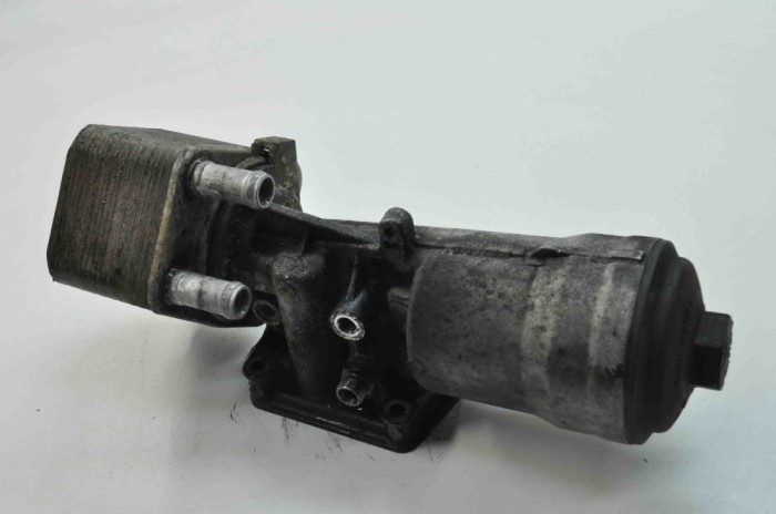 Răcitor de ulei AUDI A4 8K2, B8 2010 OEM: 045115389K