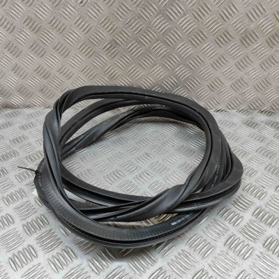 Garnitura ușă st&amp;acirc;nga spate VW ID.4 E21 2023 OEM: 11A867913B foto