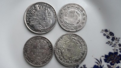 4 MONEDE MARI STRAINE ! foto