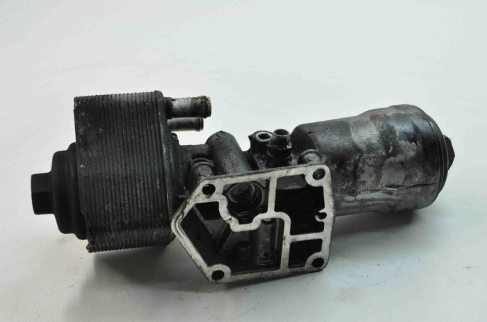 Răcitor de ulei VW PASSAT B6 3C2 2009 OEM: 045115389K