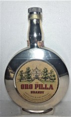 - BRANDY oro pilla, Cl. 75 GR. 40 ANII 1960